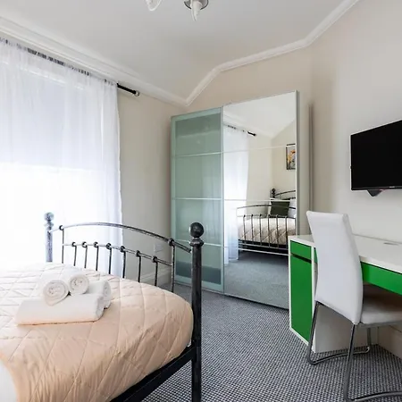 Lägenhet 3 Bed In Phibsborough-12 Min Walk To The Spire Dublin