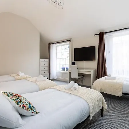 3 Bed In Phibsborough-12 Min Walk To The Spire