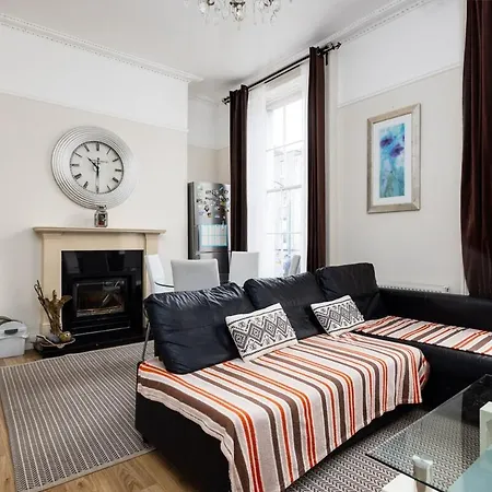 3 Bed In Phibsborough-12 Min Walk To The Spire Appartement *